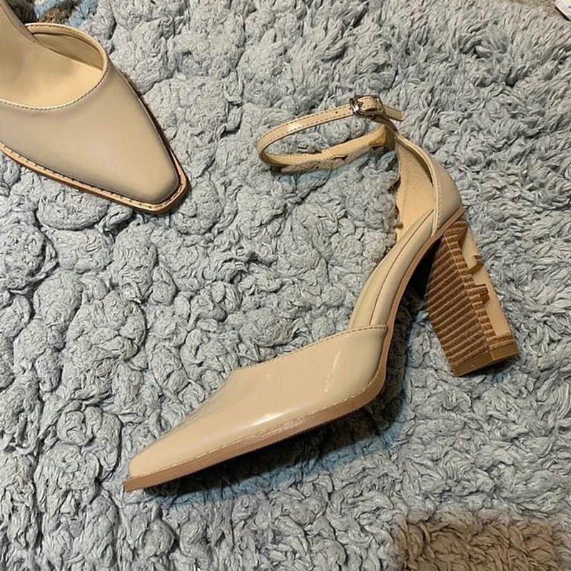 

Fashion Shoes Hollowed Out Wood Grain Thick With Retro Hollow Baotou Single Shoe Square Head Nude Patent Leather High Heels Woman 34 абрикосовый