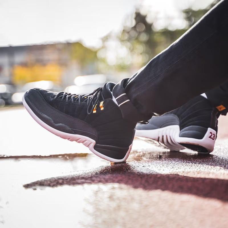Jordan 12 Retrò "Taxi Inverso" GS 153265-017