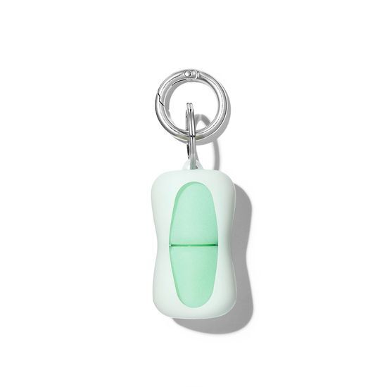 

SIMIHAZEBEAUTY Glow Case Keychain