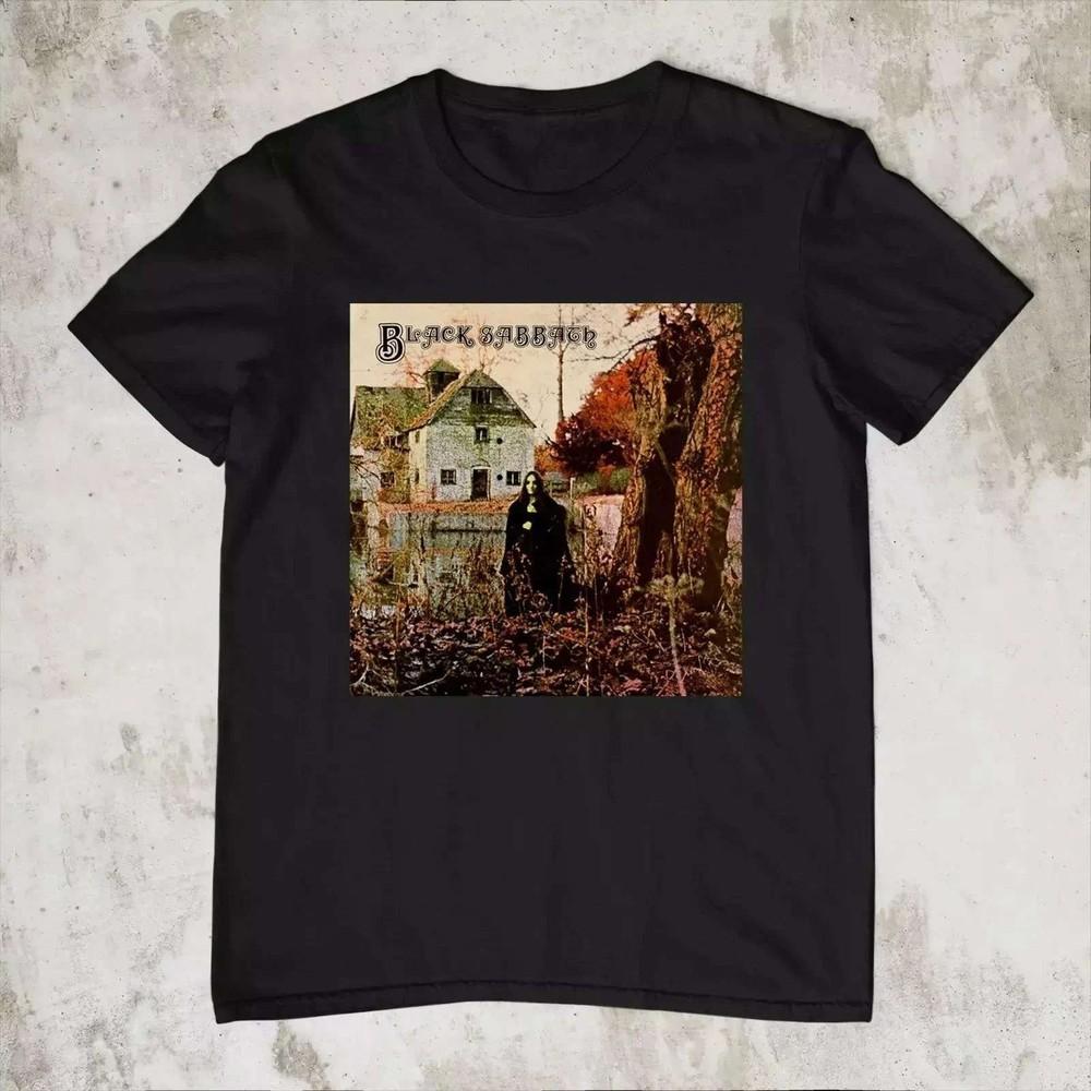 Black Sabbathhhhh First Album T-shirt Great Design New New hoT Shirt Fan Gift Unisex T-Shirt M