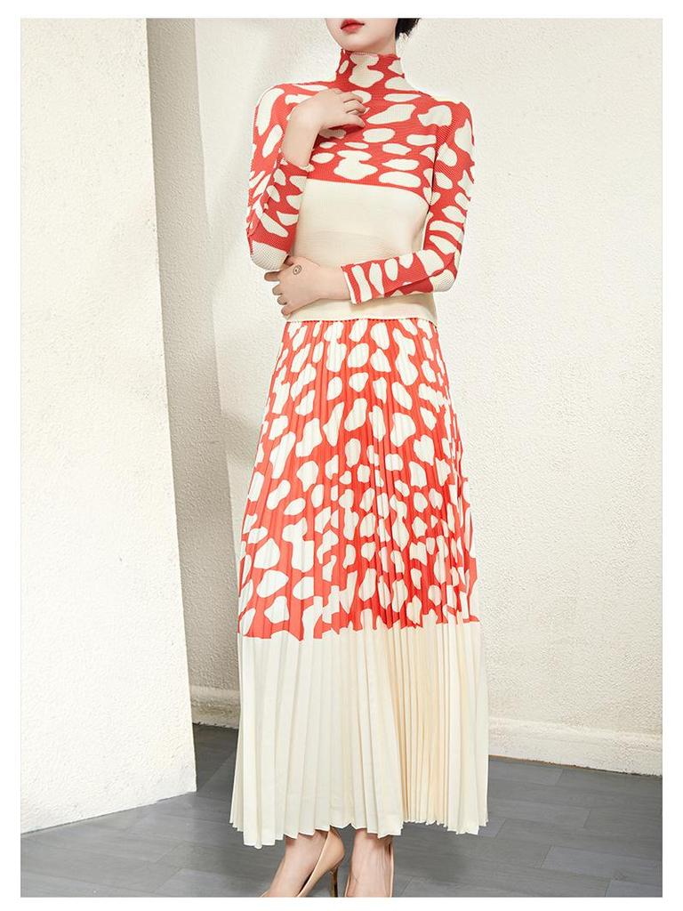 Dámský elastický plisovaný dvoudílný oblek Miyake 2024 - Omlazující, stylová jarní/podzimní móda