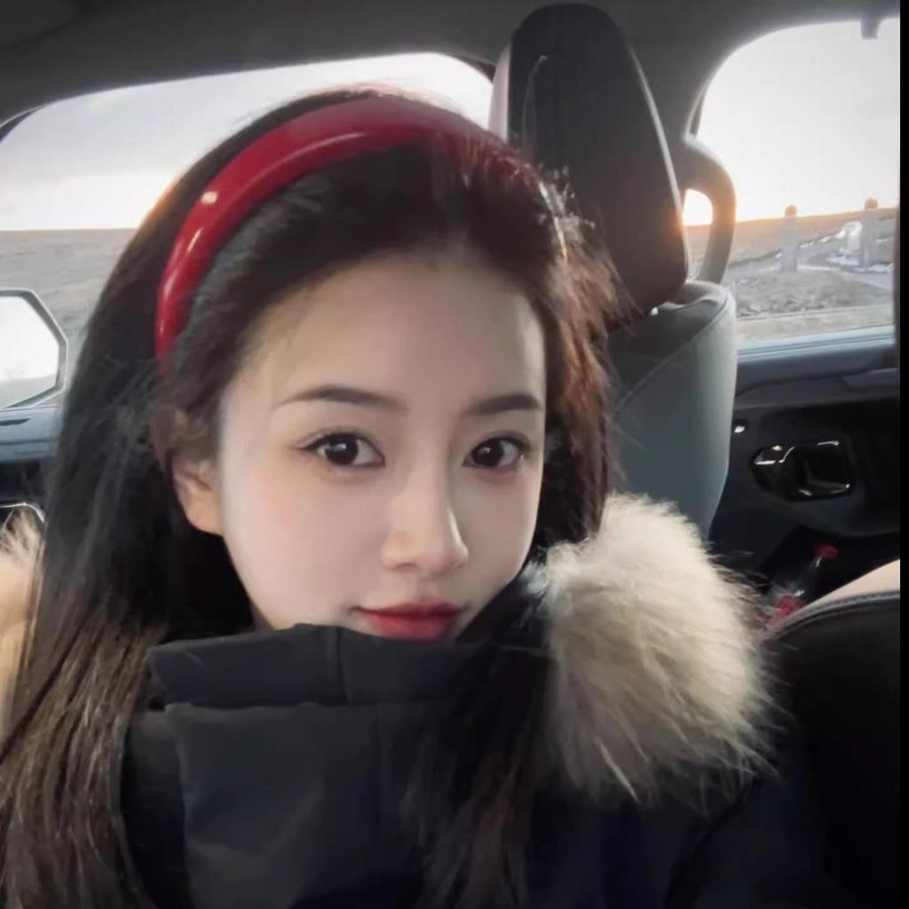 2024 Retro Hong Kong Stil Rotes Lack Stirnband: Fortschrittliches Angora Damen Haaraccessoire