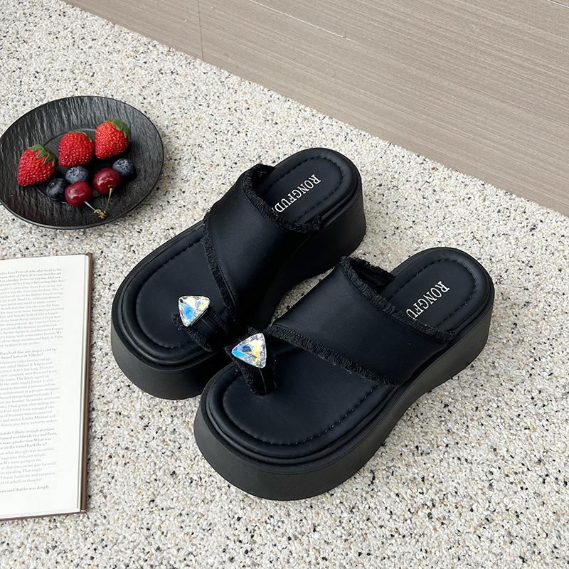 

Маленький мужчина платформа для увеличения роста пляжная обувь женская верхняя одежда 2025 лето новый высококлассный серебристый страз носок шлепанцы 40 чёрный