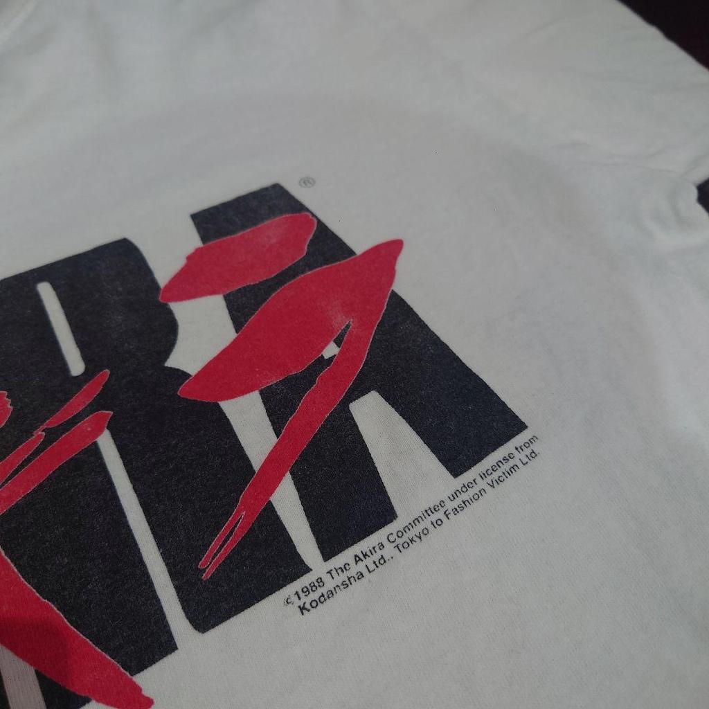 [USED] AKIRA T-shirt, Size M, Fashion Victim