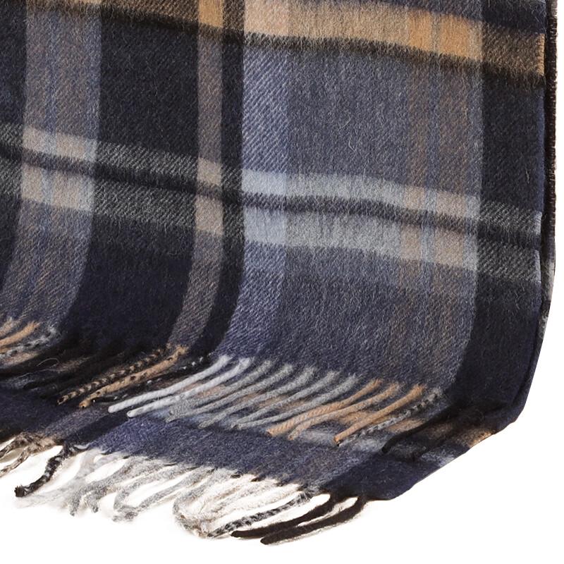 Aisi Yalan Elegant 100% Wool Scarf