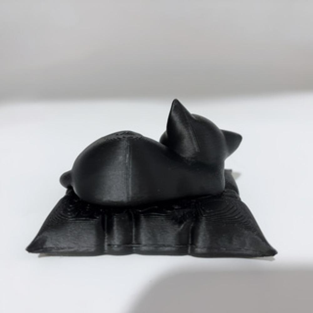 Pillow Style Sleeping Posture Cat Sculpture, Sleeping Cat Statue Ornament on The Pillow, Designed Specifically for Cat Lovers