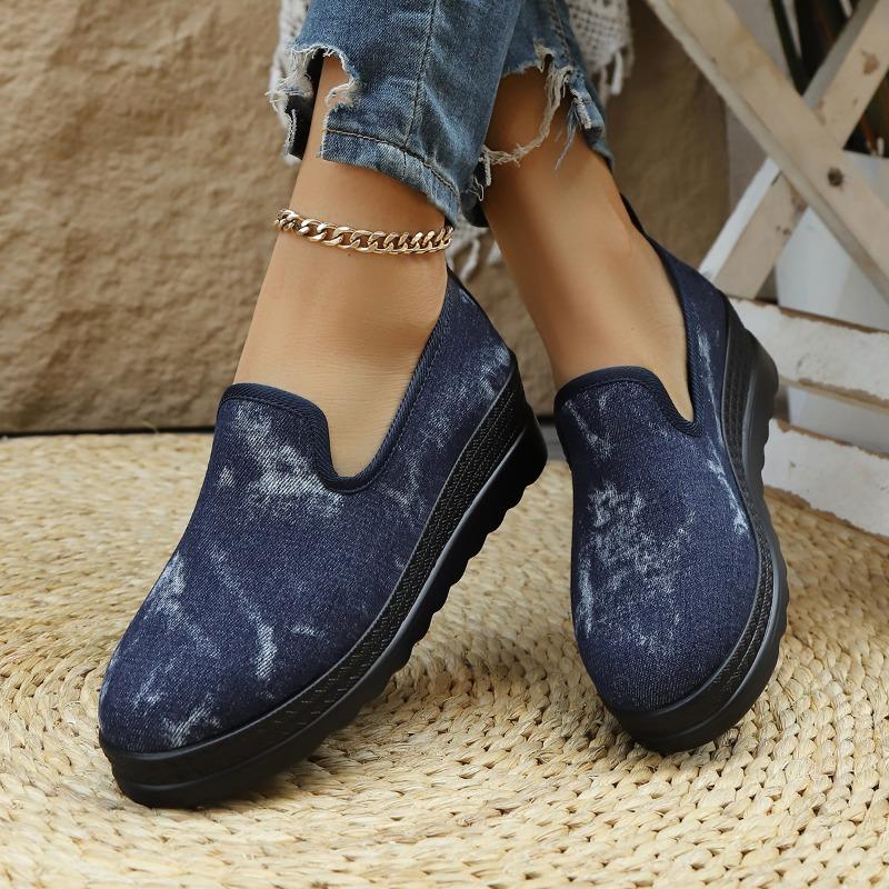 2025 New Comfortable Versatile Wedge Heel Slip On Shoes Autumn Retro Design Shallow Mouth Casual Single Shoes for Women
