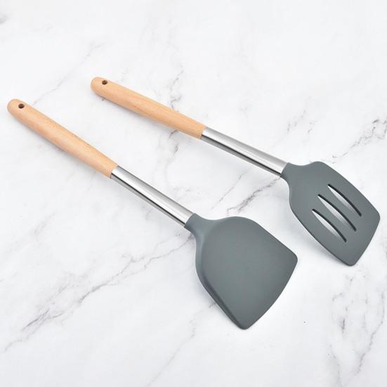 Cooking Spatula with Hole Heat-resistant Beech Non-stick Colander Spoon Spatula Kitchen Utensils