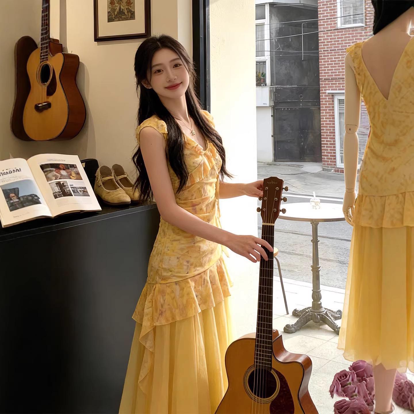 Seaside Resort Floral Camisole Dress - Gentle Style, Spring/Summer 2026, Ruffle Patchwork Design 4XL (180-210 jin) жёлтый