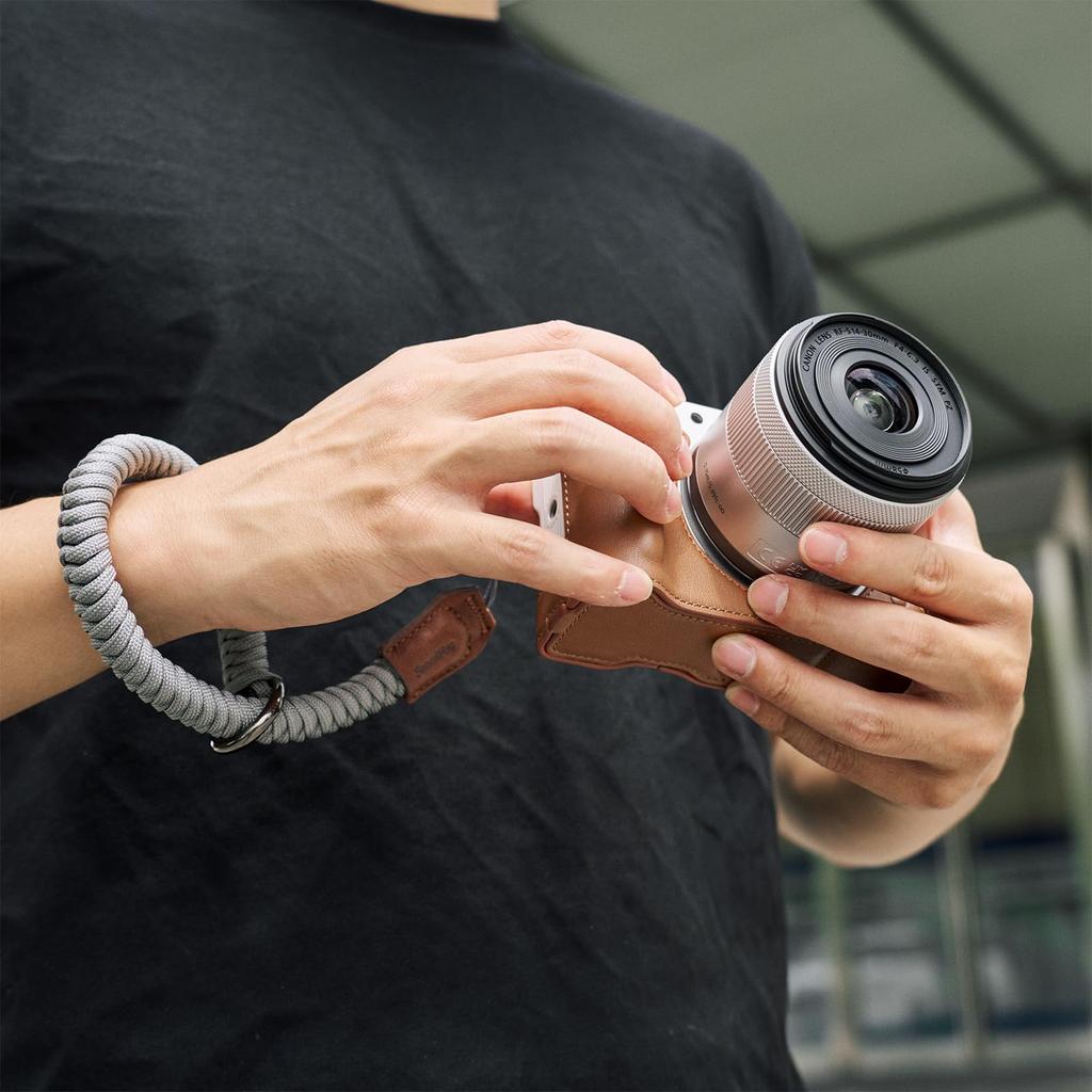 SmallRig Camera Leather Half Case Kit for Canon R50 V (Brown) 5432