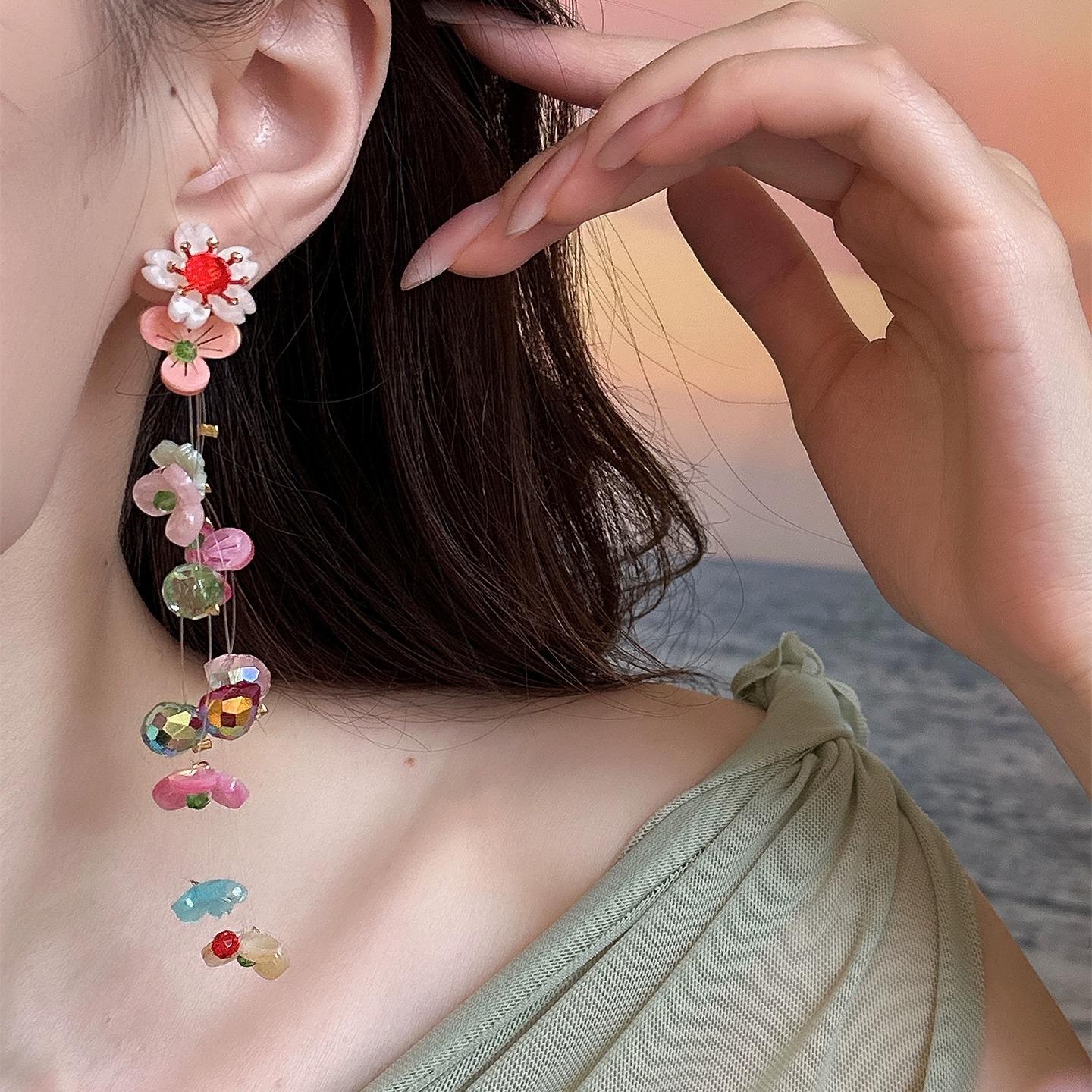 

Модные серьги-подвески для женщин разноцветный