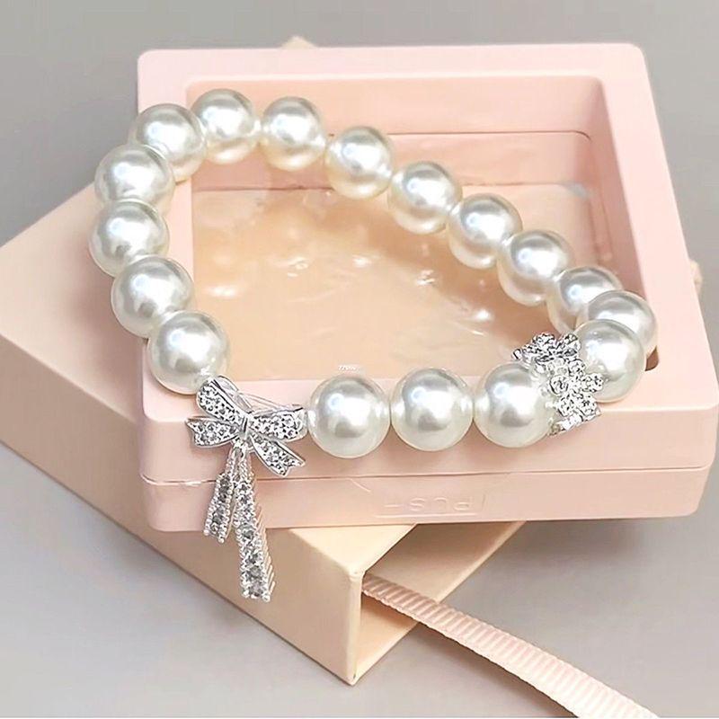 Sweet Zircon Bow & Pearl Heart Bracelet - Cute, Simple, Fashionable Gift for Best Friends