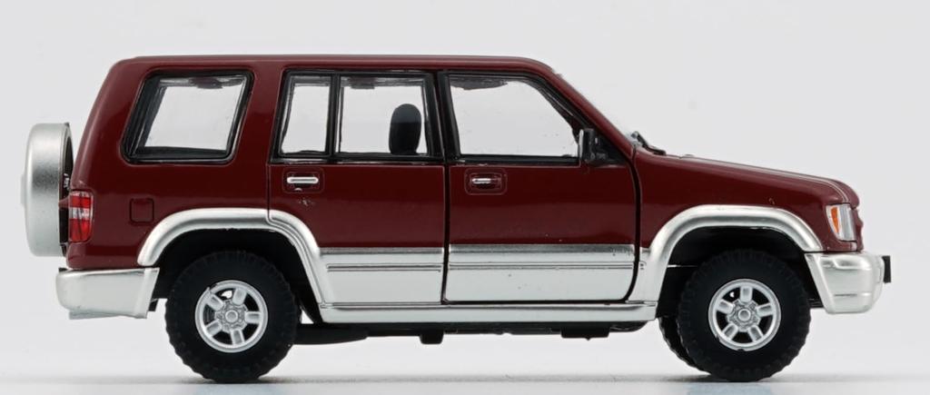 BM CREATIONS Scale Isuzu Bighorn Dark Red RHD Finished Product 1/64 1998-2002