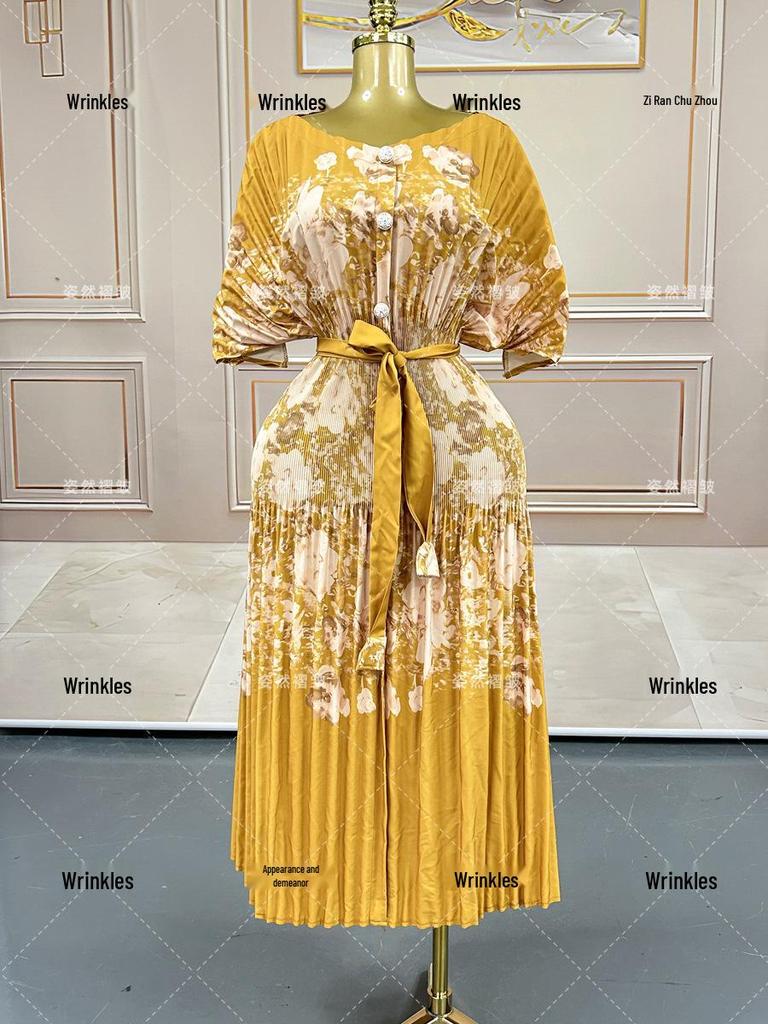 2026 Spring Miyake Pleated Dress: Elegant Waist-Cinching, Belly-Concealing, Large Hem, Batwing Sleeves, Mid-Length.