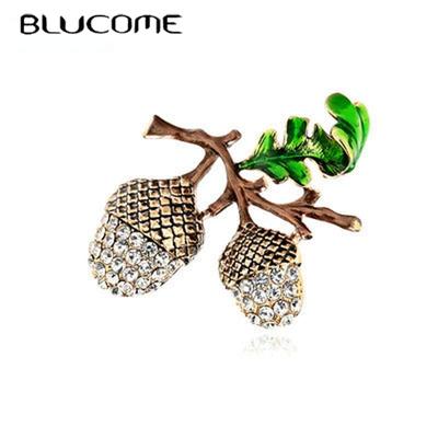 Oak Acorns Pine Tower Brooch Enamel Pins For Women Men Banquet Party Weddings Accessories Gifts Suit Coat Ornaments Joias