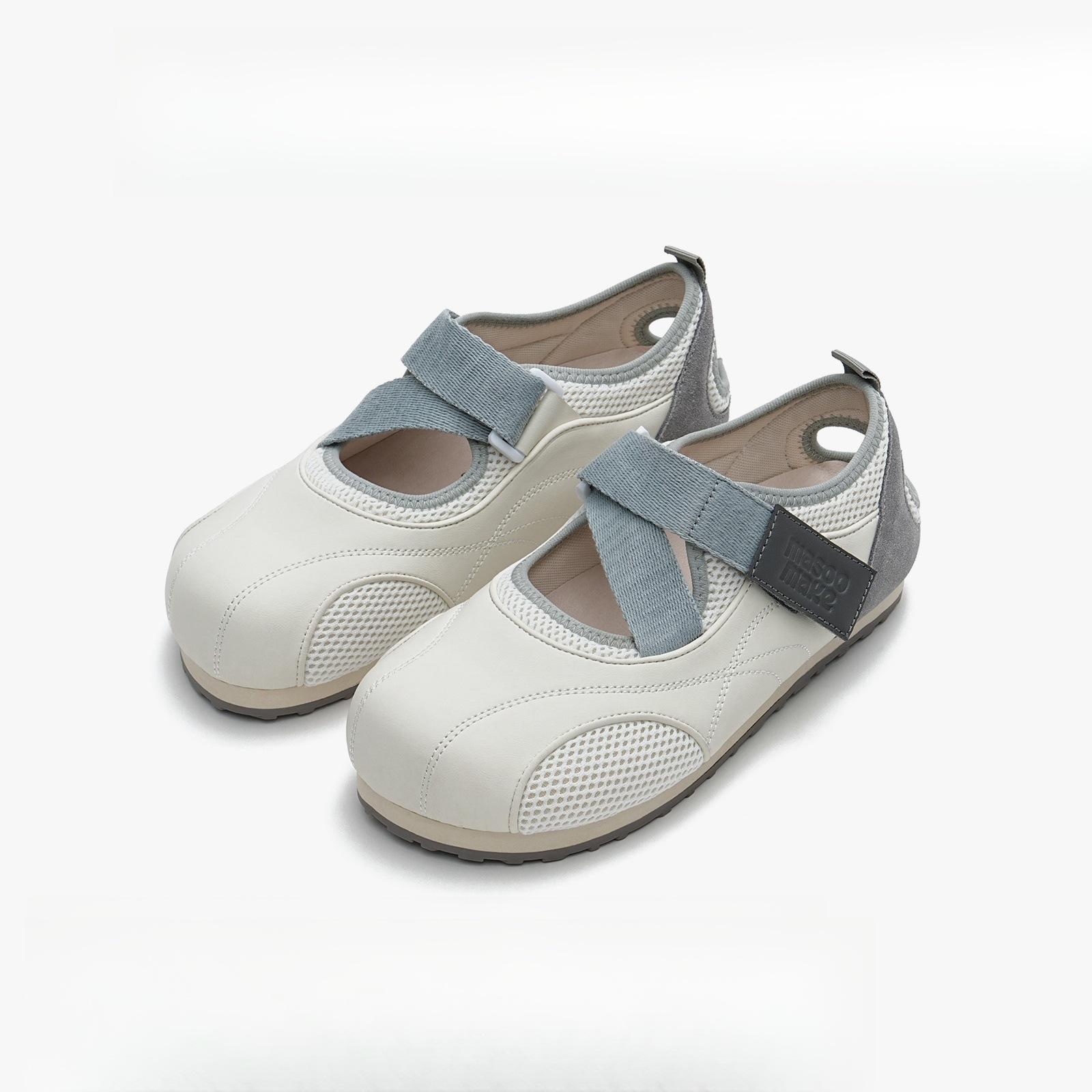 

Horse Speedism 2025 Лето Новые Туфли Мэри Джейн на Липучке Плоские Универсальные Повседневные Туфли Пуф Одинарные Туфли Женские 40