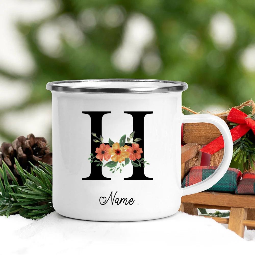 Personalisierte Namens Emailletasse Benutzerdefinierte Blume Buchstabe Alphabet Tasse Camping Henkel Kaffee Tee Milch Tassen Festliche Geburtstagsgeschenke