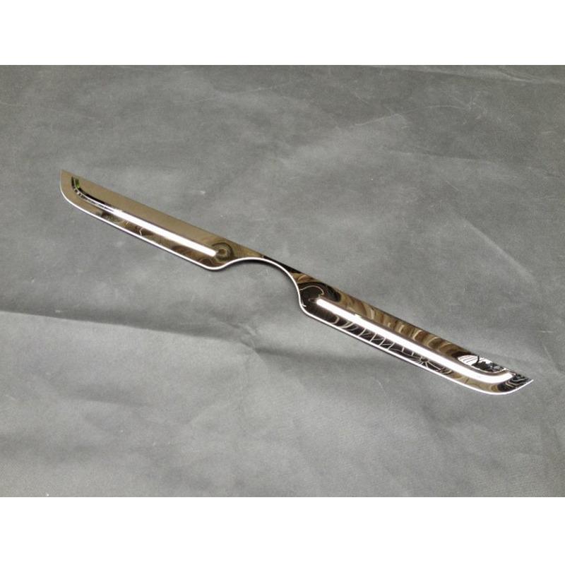 Rear Stick Bumper Stainless Steel License Trim Frame Lamp Trunk For Nissan X-Trail T32/Rogue 2014 2015 2016 2017 2018