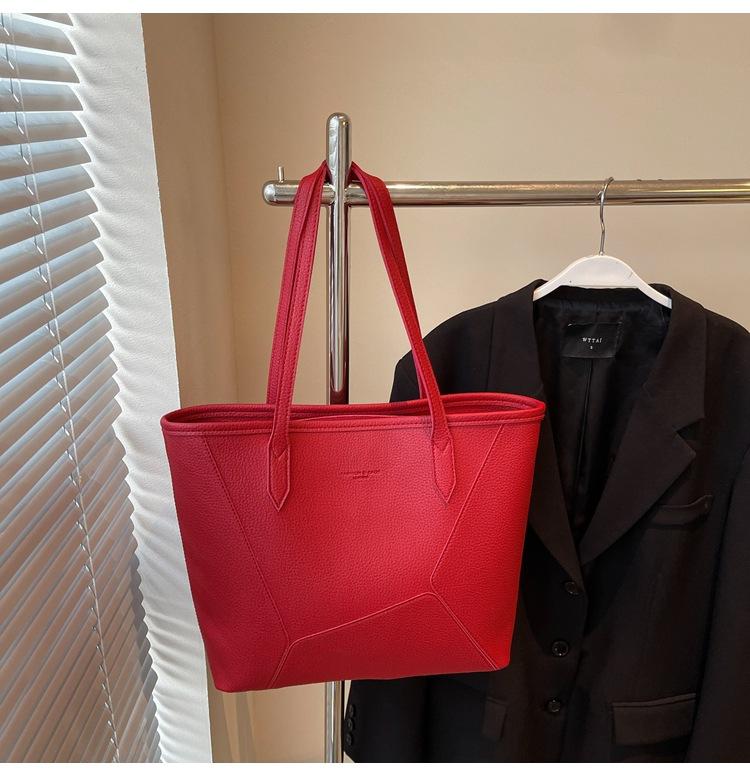 Retro Niche Tote Bag Spring New Large-capacity Textured Simple Shoulder Bag Class Commuter Bag