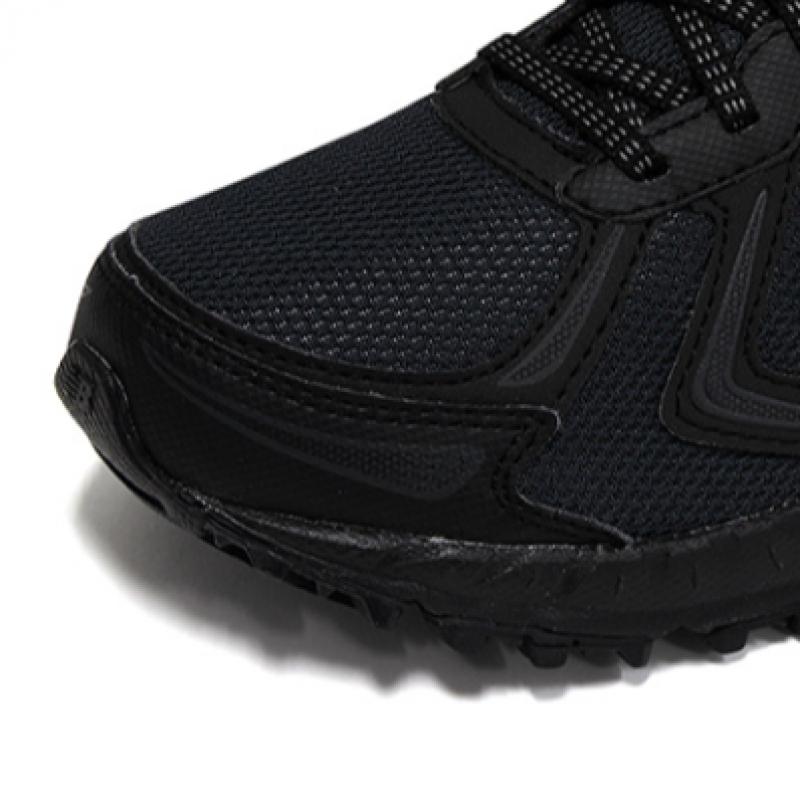 [Boty New Balance] New Balance 410 Trailing V5 Triple Black Mt410ck5