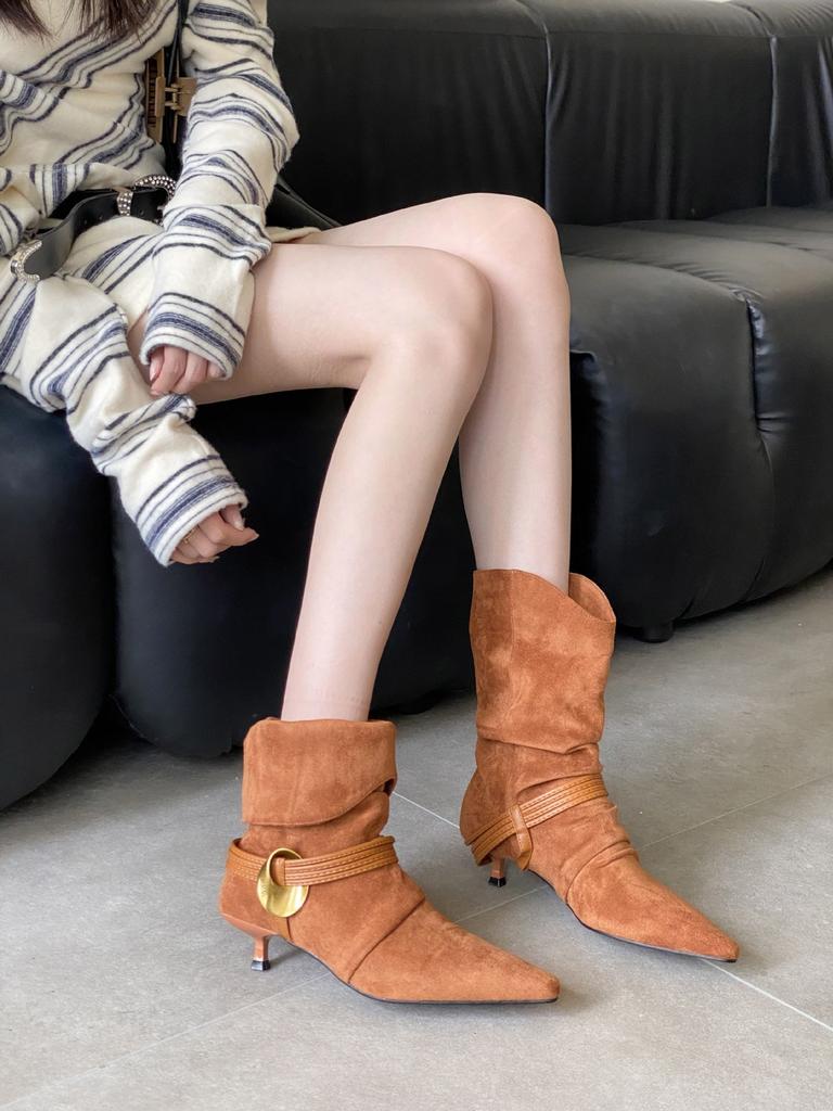 2025 autumn and winter new square head thin heel high heel temperament French fashion women's short boots suede metal decorative medium boots