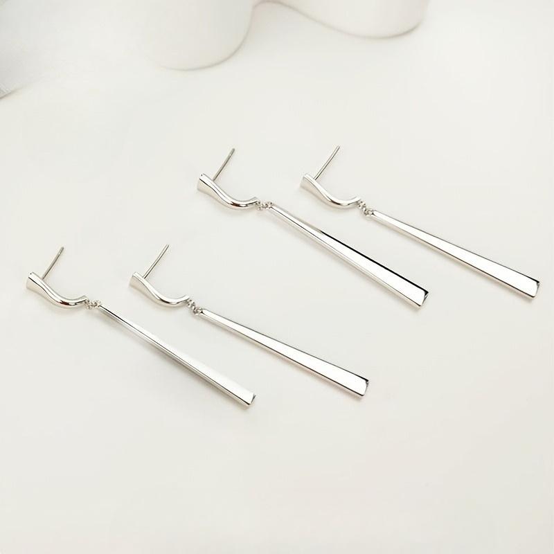 Minimalist OL Style Earrings, Versatile for Workplace Commuting, Capable Temperament Earrings, Exquisite and Minimalist Design