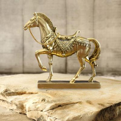 Figurine Art Ornament Decorative, Artwork Horse Statue, Sculpture for Home Decor Furniture Bedroom