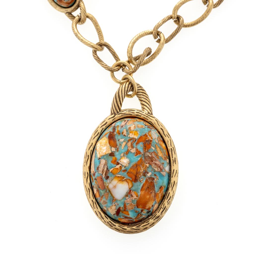 Colored Natural Stone Pendant, Retro High-End Sense, Fashion Light Luxury Temperament, Niche Neck Chain, Copper Alloy Women'S Necklace.