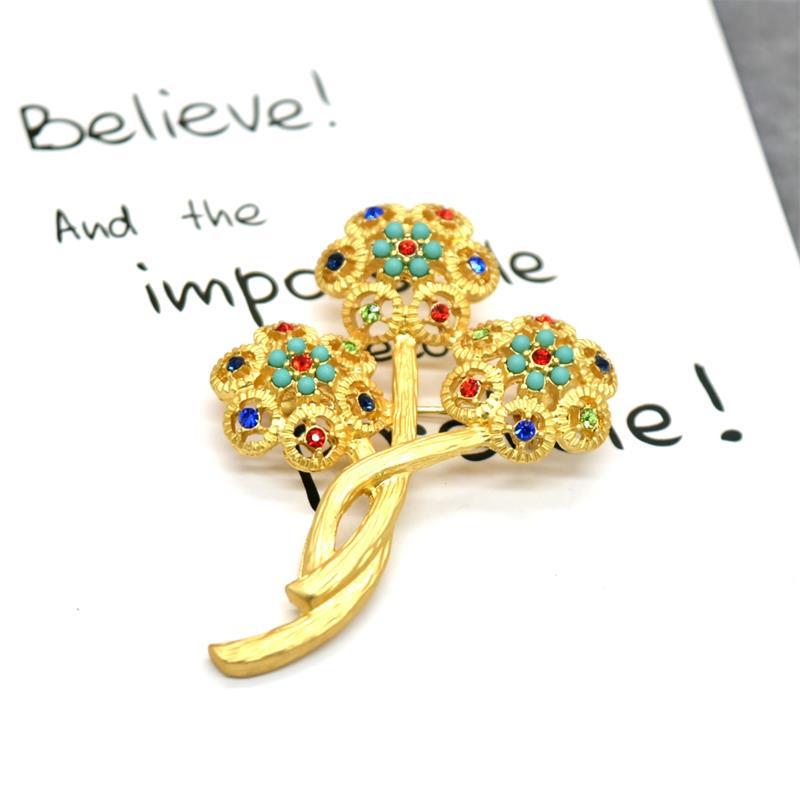 Baroque-Style Multicolor Matte Gold Brooch for Women
