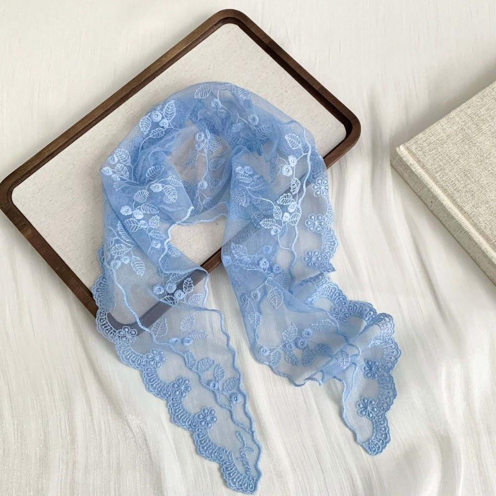 Foulard a Triangolo in Pizzo Traspirante Protezione Solare Leggero Sottile Fascia con Fiori Ricamati Sciarpe Stile Pastorale Sciarpa da Testa in Ramia