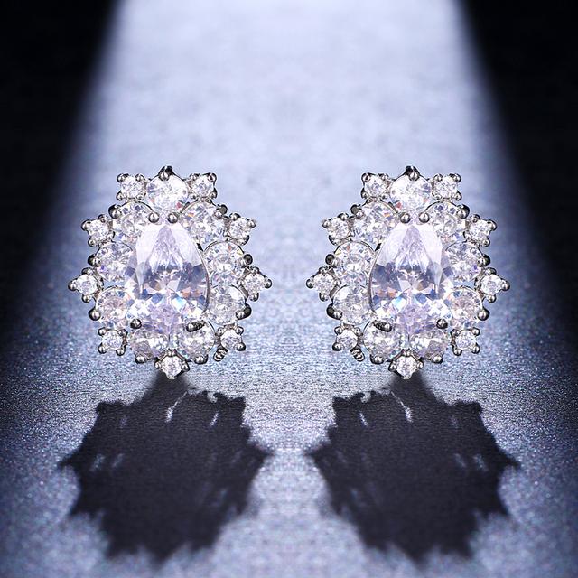 

Очаровательные ювелирные изделия Emmaya для женщин, нежные серьги в форме капли воды с цирконием Aaa, трехцветное новое модное украшение для вечеринки белый