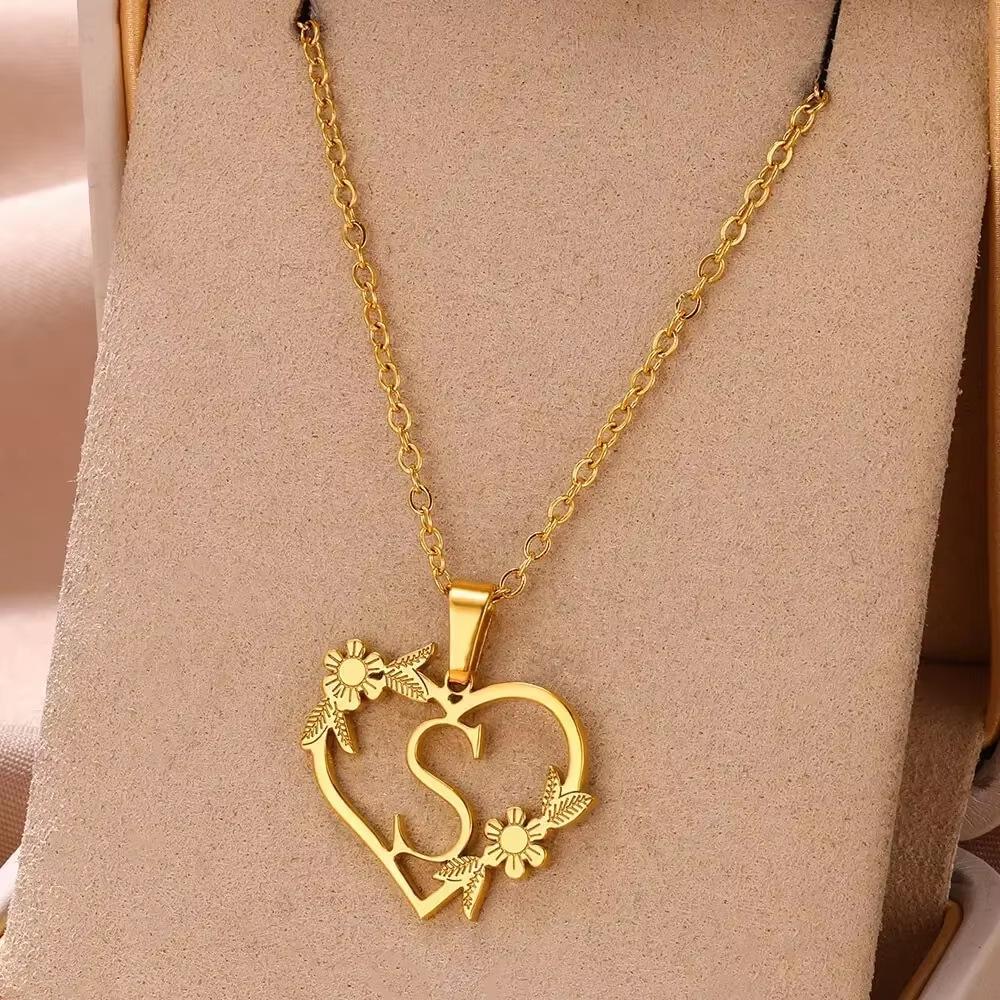 New English Alphabet Heart Pendant Gold Flower Premium Titanium Steel Gold Plated Necklace Clavicle Chain Fresh Woman
