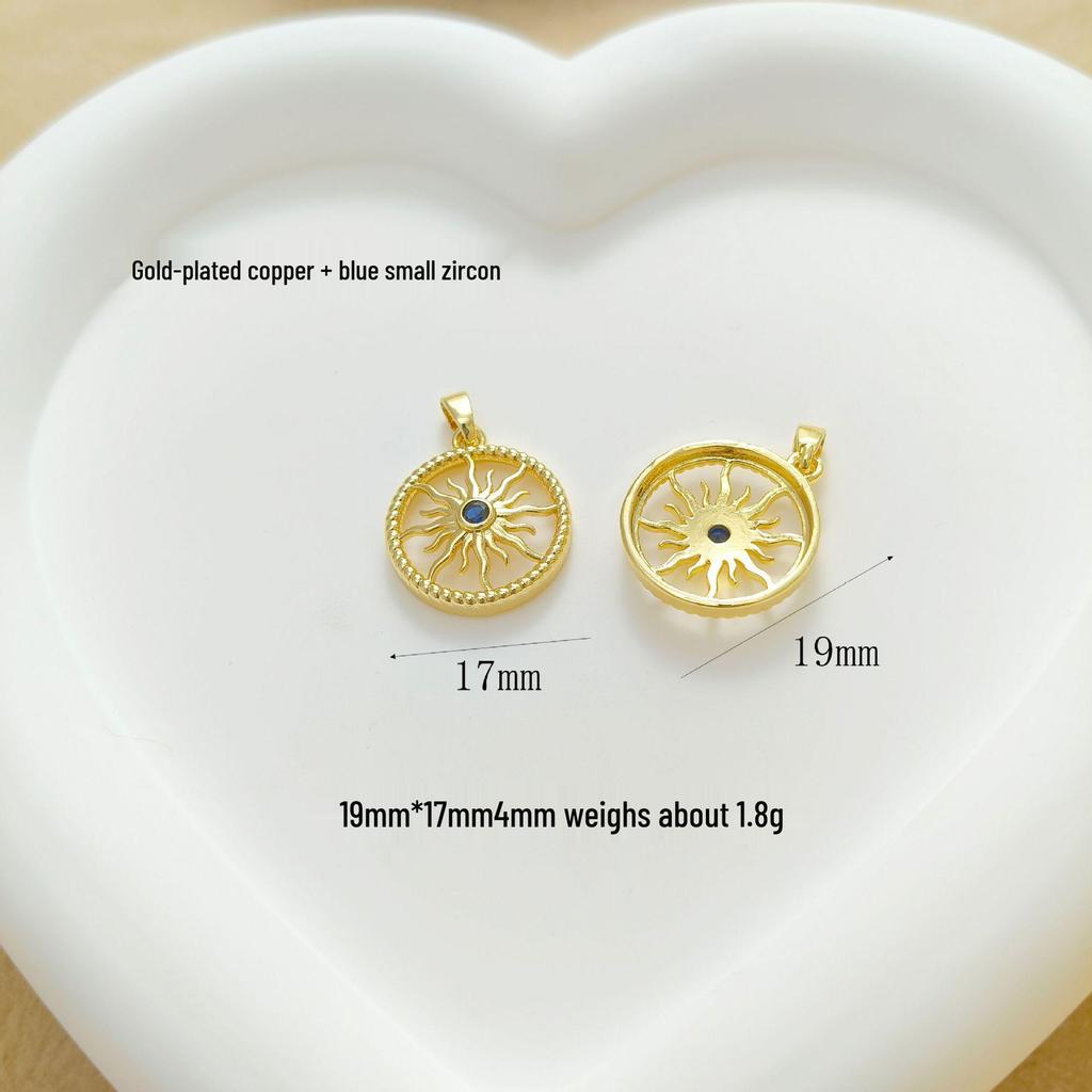 European & American Gold-Plated Moon Star Copper Pendant Necklace for Women