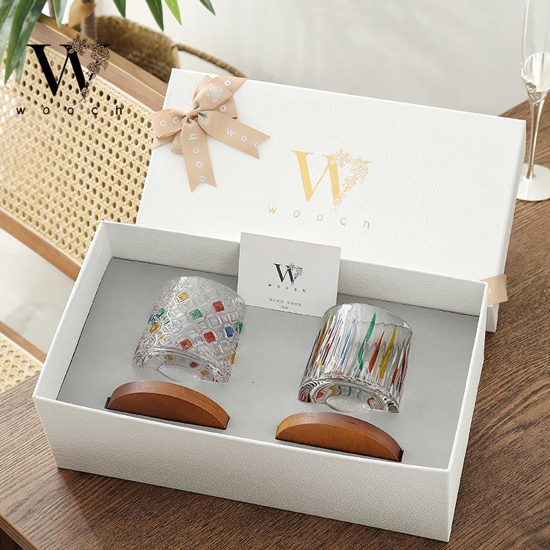 WOOCH Painted Rotating Glass Couple Cups Gift Set