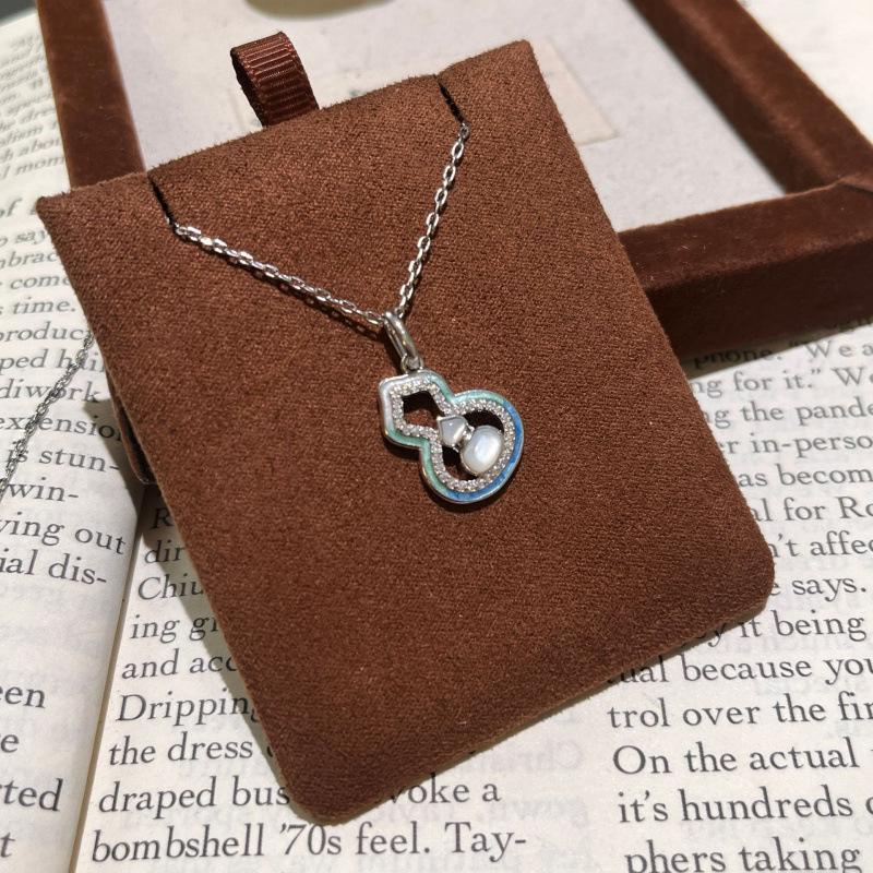 Guochao Натуральный белый перламутр Градиентный кулон-тыква Серьги Холодный продвинутый Универсальный Легкий роскошный Набор цепочки для ключицы