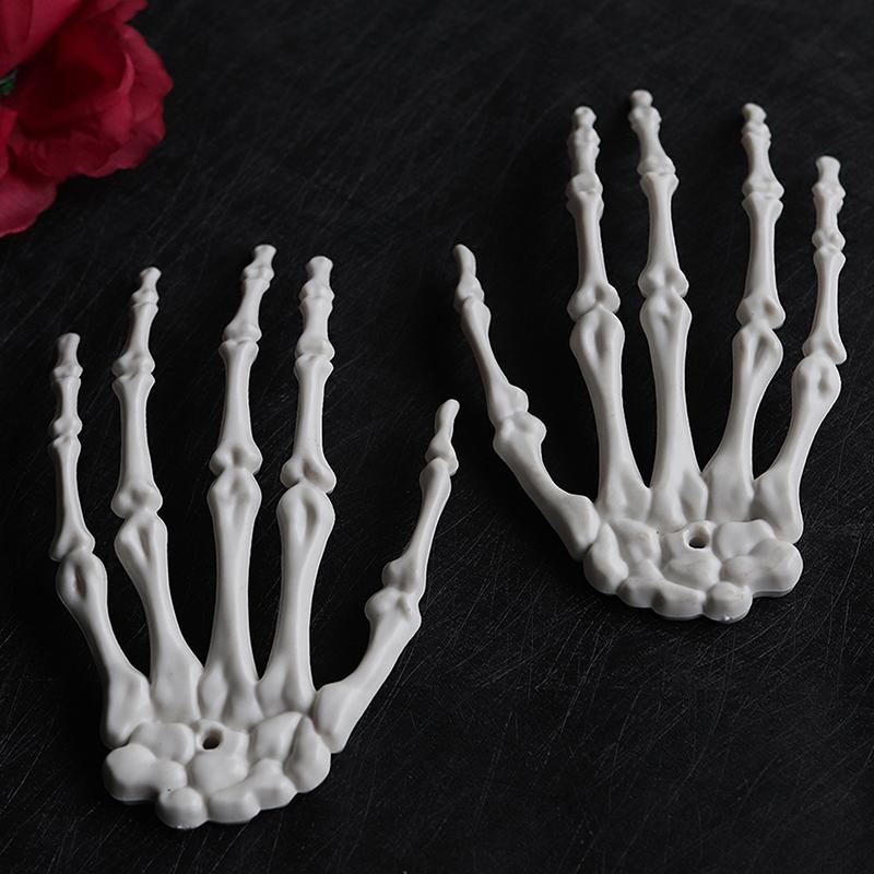 1 Pár Halloweenská Dekorace Rekvizity Realistická Halloweenská Dekorace Kostlivčí Ruce Plastové Hračky Kostlivčí Ruce Párty Strašidelné Rekvizity