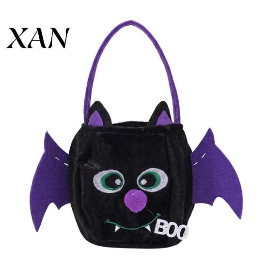 Cute Holiday Gift Bags Halloween Pumpkin Candy Bag, Cartoon Velvet Plush Treat Tote for Storage Kids, Reusable Trick or Handbag, Party Favor