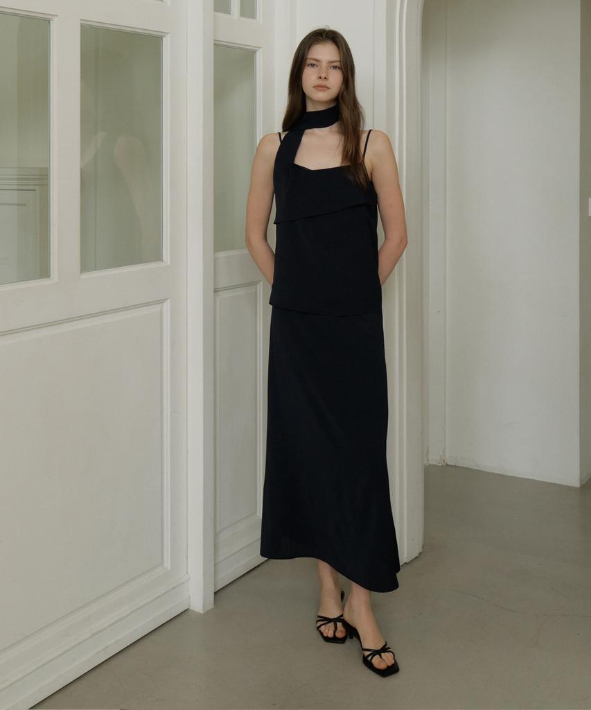REORG Gir Dart Long Skirt Navy