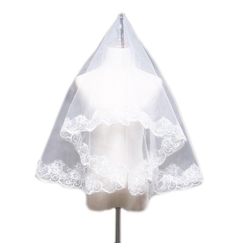 Womens Short Fingertip Length 1 Tier Lace Edge Wedding Bridal Veil Bride Tulle Hair Accessories Without Metal Comb