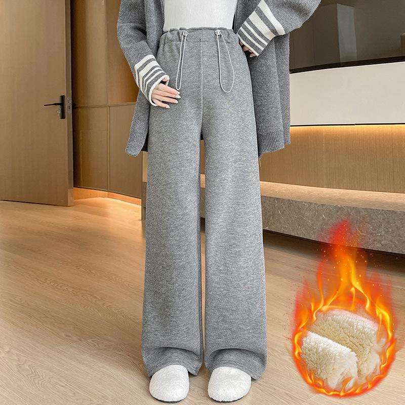 Maternity Straight-Leg Casual Pants: Comfortable, Velvet-Lined, Large Size, Non-Tight for Autumn/Winter 2025