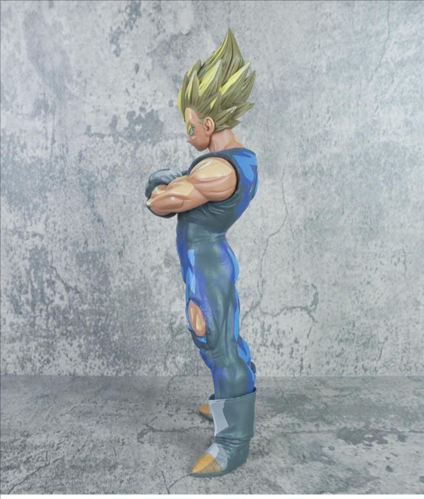 Nostalgic Classic Dragon Ball Figurine Super Saibeijita Demonized Standing Posture Comic Color Model Ornament Landscape Product