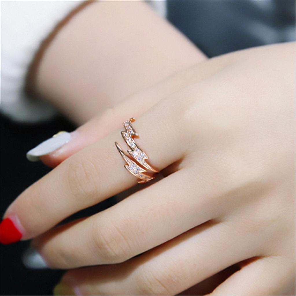 Hong Kong-Style 18K Rose Gold-Plated Lightning Ring for Women - Trendy Statement Piece