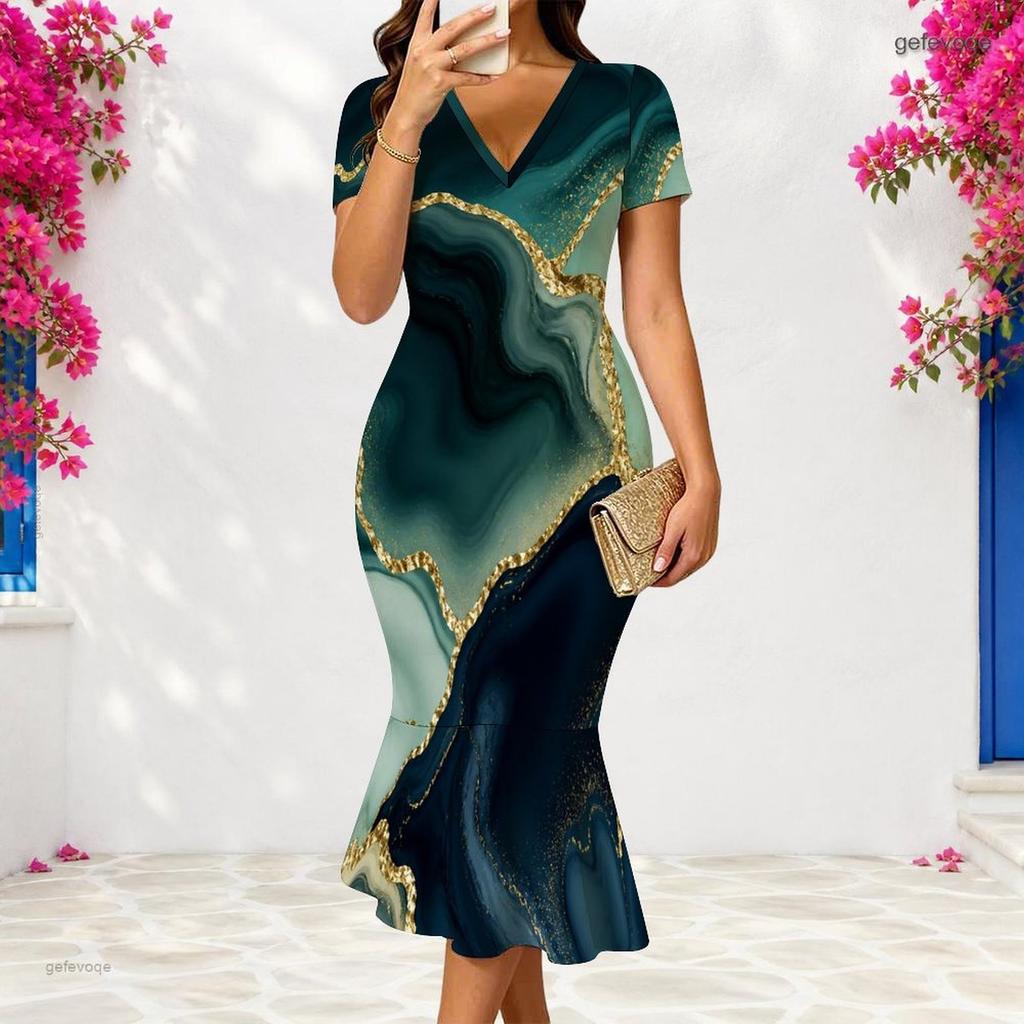 Women Plus Size V Neck Short Sleeve Colorful Printed Fitted Fishtail Dress