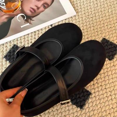 Damen Schuhe mit niedrigem Absatz Frühling Neu Runde Zehenpartie Flacher Ausschnitt Wildleder Metallschnalle Weiche Sohle Rutschfest Verschleißfest Low-Top Schuhe
