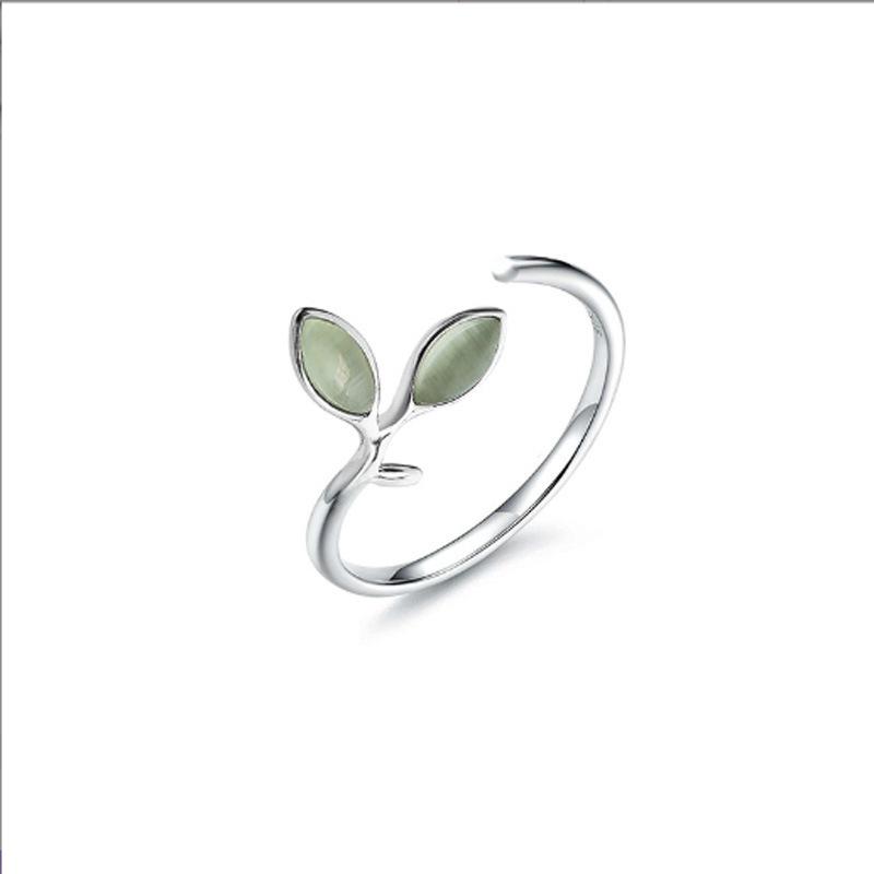 Niche Light Luxury High-end Young Leaf Opal Ring Women's Autumn New Opening Adjustable Index Finger Ring