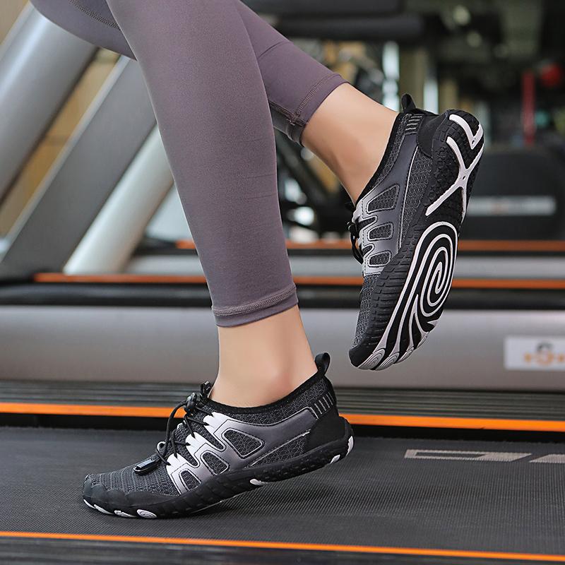 Fashion New Man Sneakers Flat Bottomed Women's Summer Beach Wading Outdoor Anti Slip Couple Sneaker Mesh Breathable Swimming Shoes