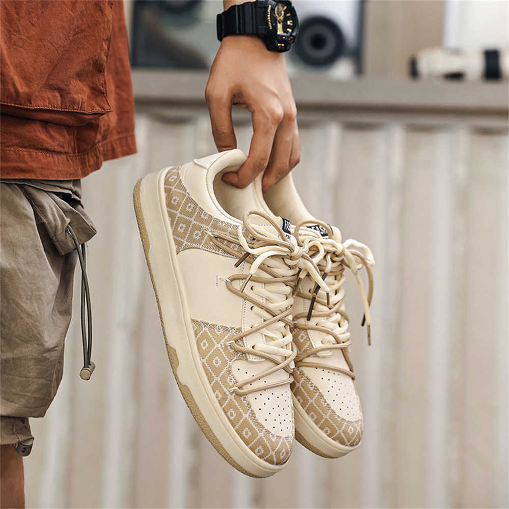 Fashion Number 42 Laced Men's Low Cut Boots High Top Shoes For Men Sneakers Sport Famous Brands Tennes Athletic Sapatenis