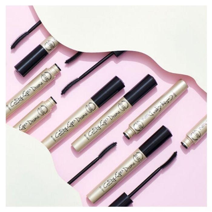 Mascara - GOSH COPENHAGEN - Catchy Eyes Drama - Noir - Non Waterproof - Application Zigzag