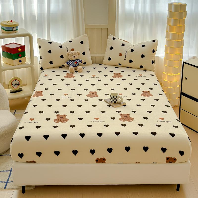 Warm Bedsheet Velvet Fitted Sheets Cartoon Style Bed Cover Skin-friendly Mattress Protector sabanas para cama (No Pillowcase)