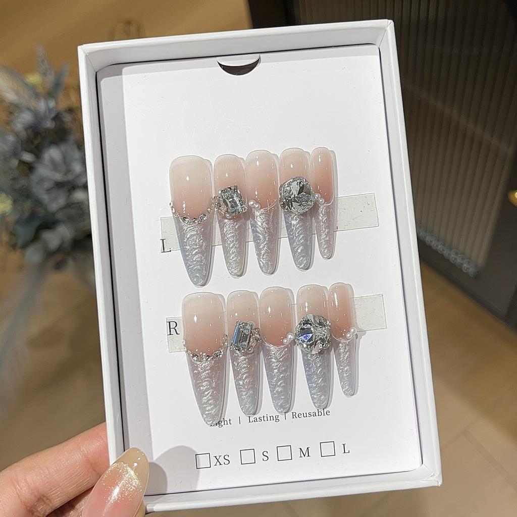 Pure Desire, Cool Aurora Pearl Thread French Light Luxury K9 Drill Wearable Armor